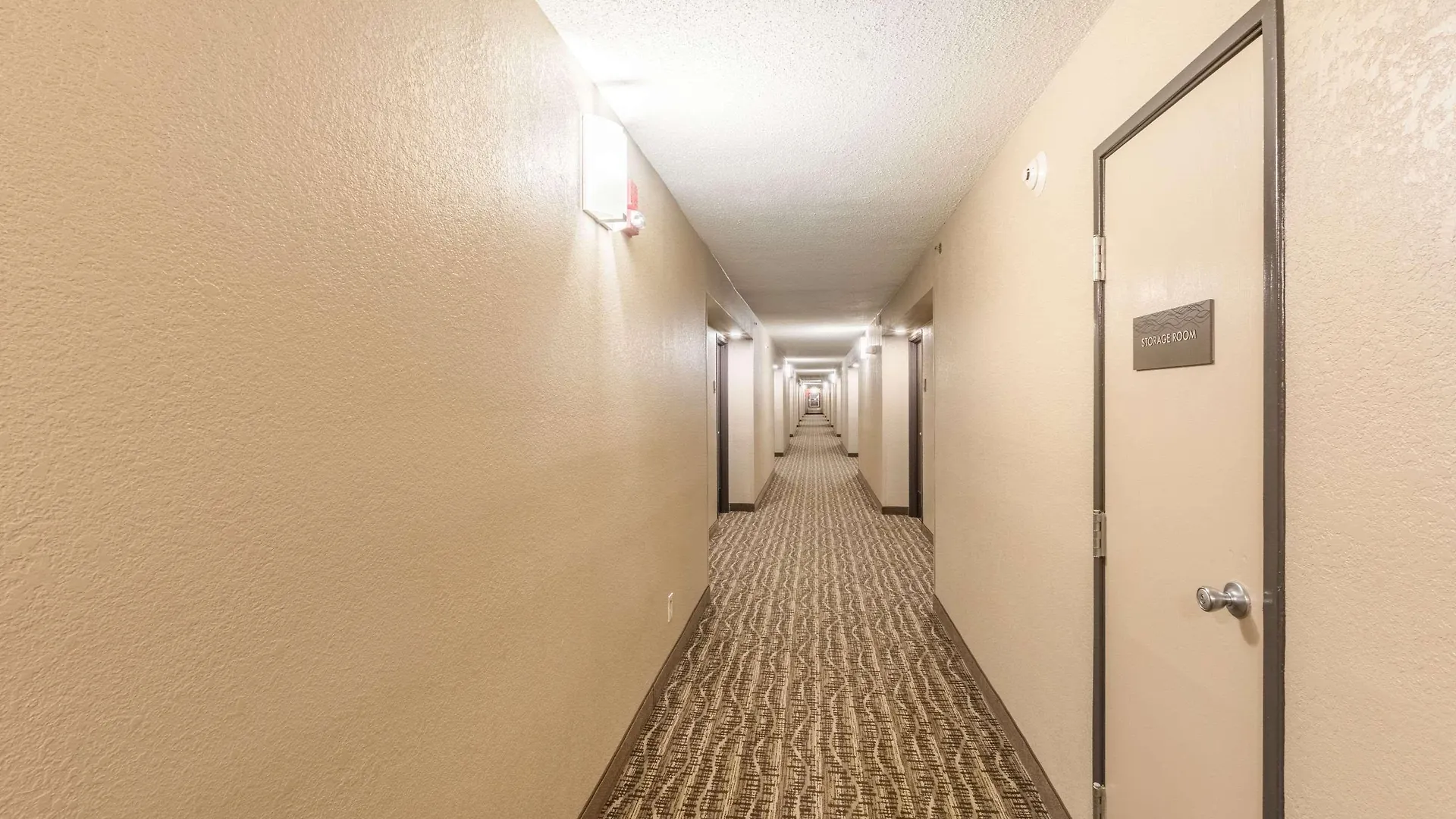 Comfort Inn Charlotte Airport Uptown