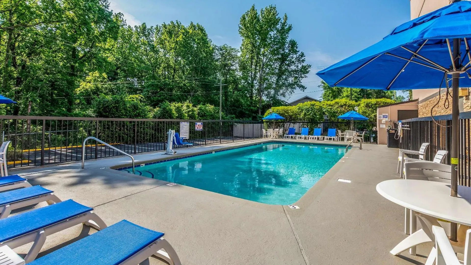 ***  Comfort Inn Charlotte Airport Uptown США