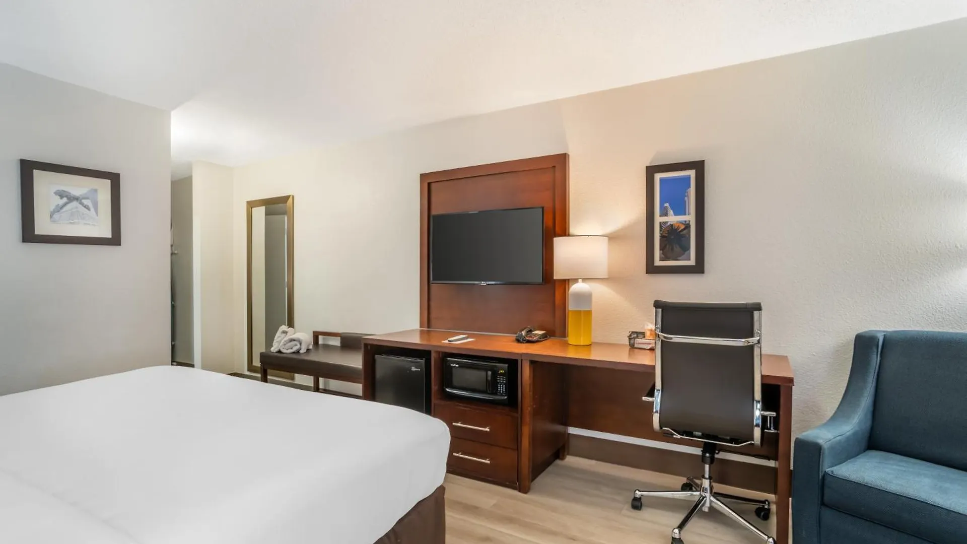Comfort Inn Charlotte Airport Uptown