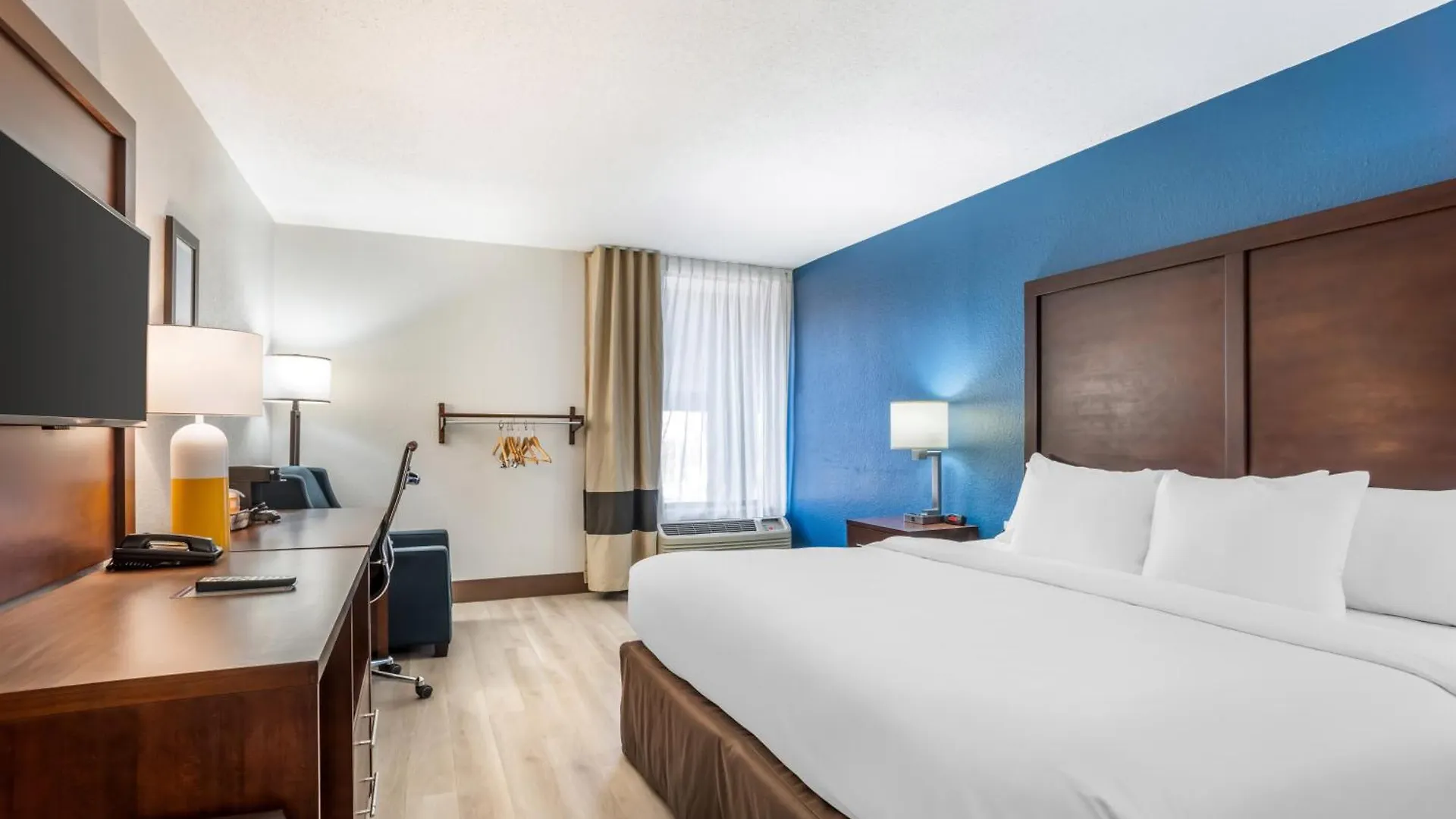Comfort Inn Charlotte Airport Uptown США