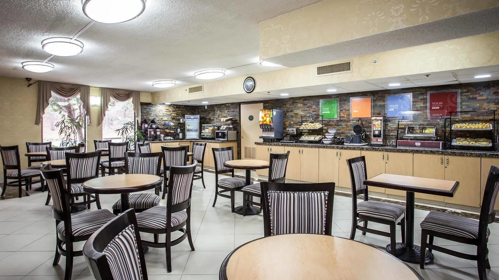 Comfort Inn Charlotte Airport Uptown