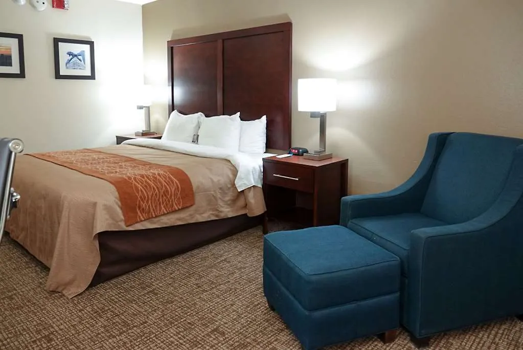 Comfort Inn Charlotte Airport Uptown 3*,  США